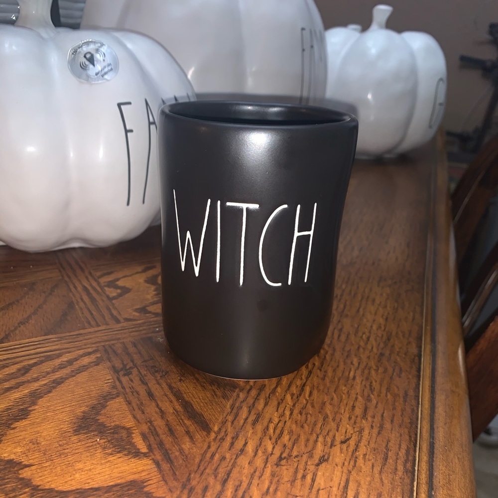 Rae Dunn witch candle